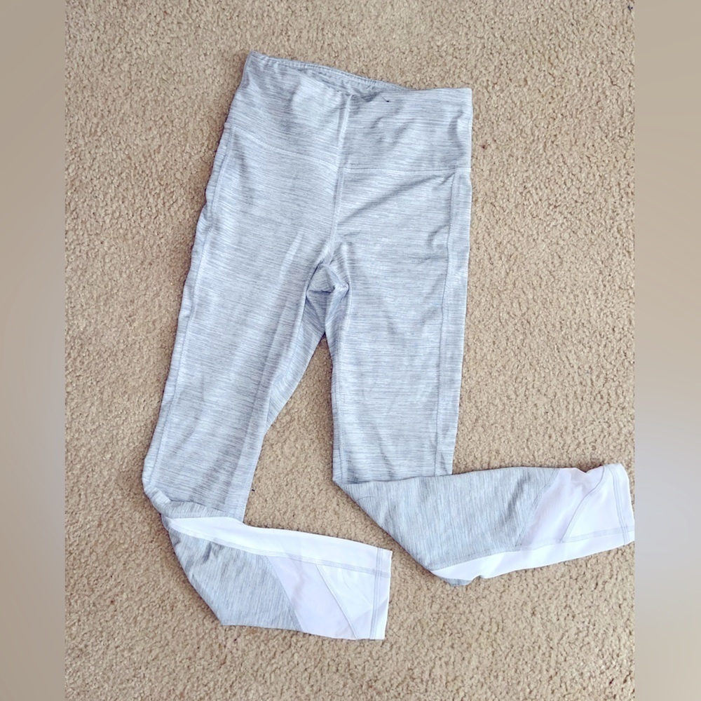MONO B Athletic Leggings 🔥 ACCEPTING OFFERS 🔥
